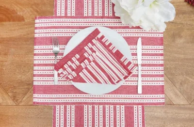 C & F Home C&f Home Warner Scarlet Woven Reversible Napkin Set Of 6 In Red
