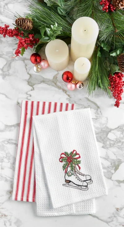 C & F Home C&f Home Skates And Holly Towel In Multi