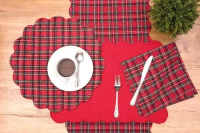 C & F Home C&f Home Red Plaid Cotton Quilted Round Reversible Placemats Set Of 6, 17" In Red