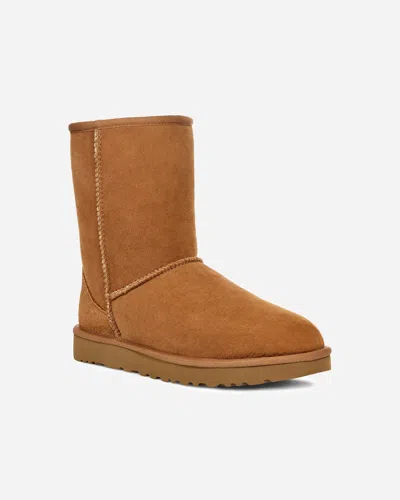 Ugg Classic Short Beige Boots With Logo Patch On The Rear And Shearling Lining In Suede Woman In Nude