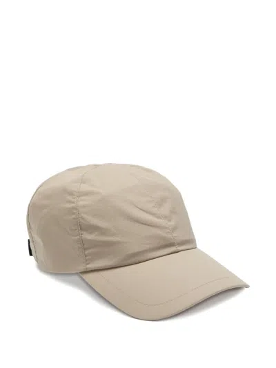 On Running Structured Cap In Gray