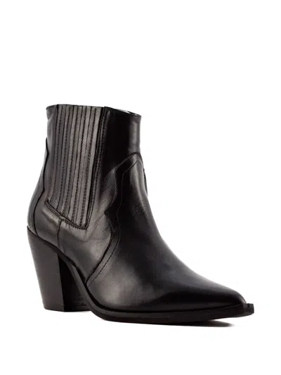 Julie Dee 70mm Leather Pointed-toe Block-heel Boots In Black