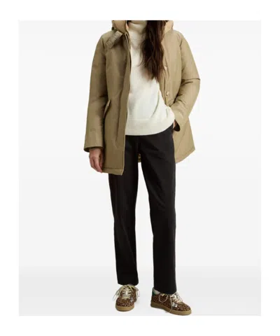 Woolrich Insulated Parka With Hood And Pockets In Brown