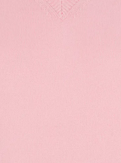 Dunst V-neck Sweater Crafted From Cashmere And Wool Blend In Pink