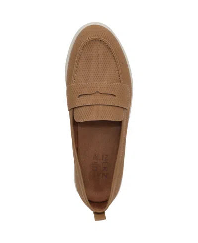 Naturalizer Ingrid Penny Loafer In Neutral