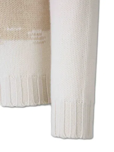 Fedeli Hooded Sweatshirt By Lavaredo In White