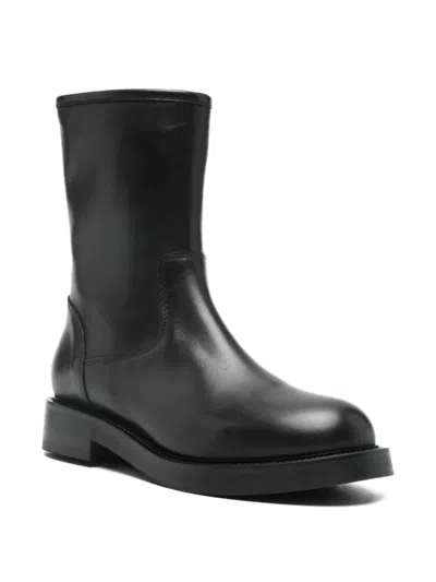 Julie Dee Low Heels Ankle Boots In Black Leather In Black