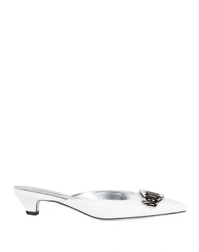 Dsquared2 Logo-plaque Pointed-toe Mules In White