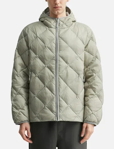 Hiking Patrol Base Lt Down Hooded Jacket In Gray