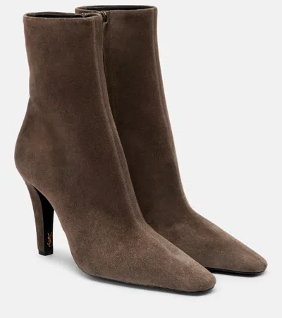 Saint Laurent Jill 95 Suede Ankle Boots In Gray