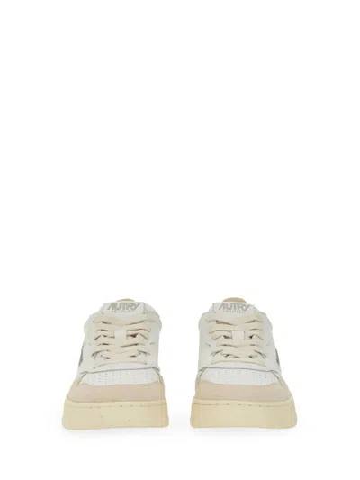 Autry Low-top Sneakers Featuring Perforated Toe In White