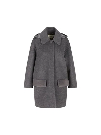 Fendi Long Sleeved Hooded Coat In Gray
