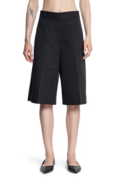 Totême Toteme Shorts In Black