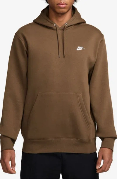 Nike Men's Club Fleece Premium Embroidered Pullover Hoodie In Brown