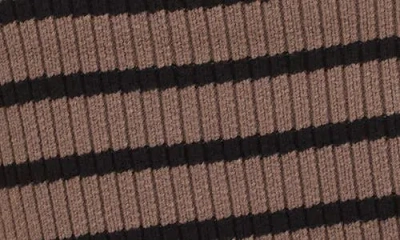 Blu Pepper Mock Neck Pullover Sweater In Brown