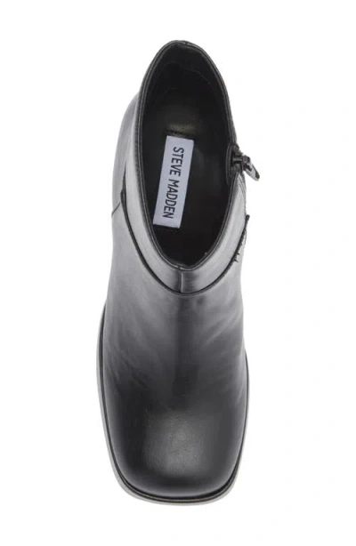Steve Madden Izabelle Platform Boot In Black
