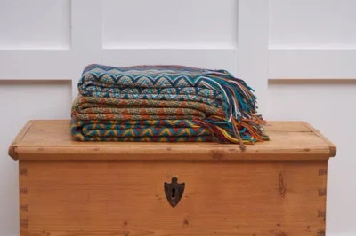 C & F Home C&f Home Zig Zag Accent Throw Blankets In Red