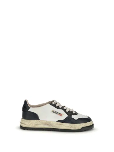 Autry Medalist Low Vintage X Mihara Yasuhiro White And Black Sneakers With Handcrafted Sole In Leather Man In Black