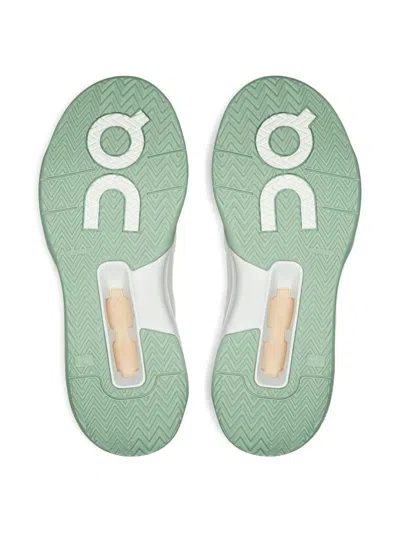 On Cloudtec Sneakers In White