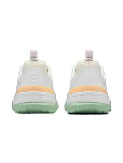 On Cloudtec Sneakers In White