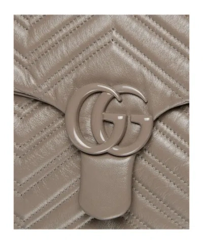 Gucci Maxi Gg Marmont-motif Shoulder Bag In Gray