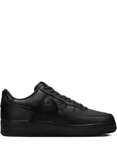 Nike Unisex Black Sneakers