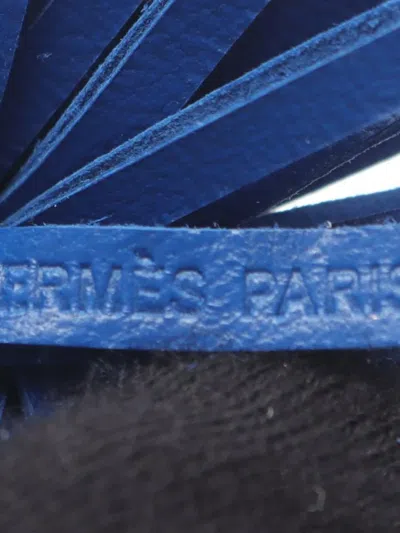 Pre-owned Hermes 2023-2025 Milo Lambskin Carmen Uno Dos Ring Key Holder In Pink