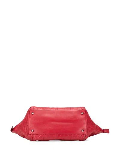 Pre-owned Chanel 2006-2008 Lambskin Square Stitched Lax Handbag In Red