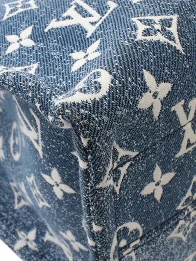 Pre-owned Louis Vuitton 2021-2025 Monogram Denim Onthego Mm Satchel In Blue