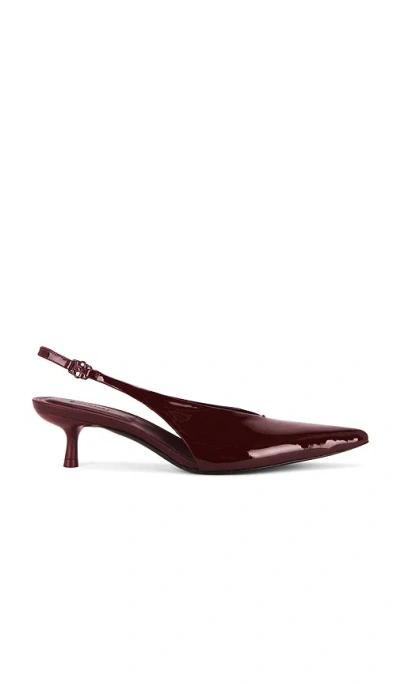 Simkhai Sylvie Slingback É«˜è·ÿ Â€“ È”“è¶šæ©˜è‰². Å°ºç � 39 (also Â€“ 36, 37, 38, 40). In Burgundy