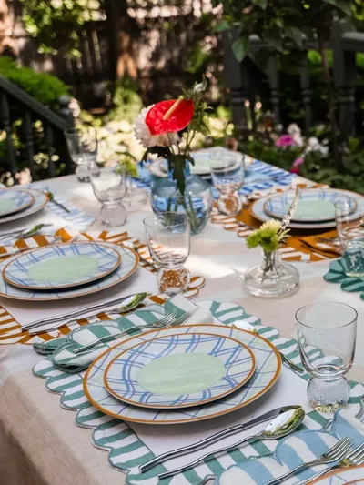 Misette Scalloped Stripe Linen Napkins (set Of Four) In Green
