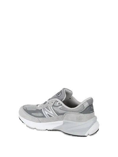 New Balance 990 V6 In Gray