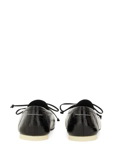 Mm6 Maison Margiela Ballerina Shoes With Bow And Crocodile Effect In Black