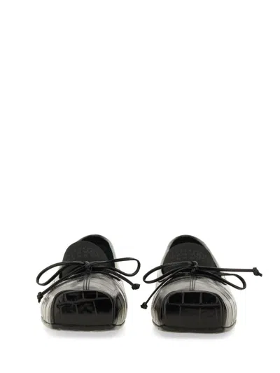 Mm6 Maison Margiela Ballerina Shoes With Bow And Crocodile Effect In Black