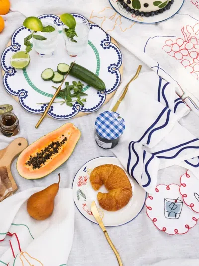 Misette Embroidered Scalloped Napkins (set Of Four) In White