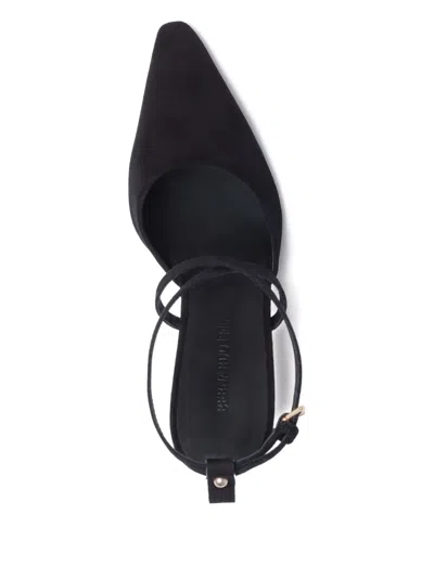 Bernardo 1946 90mm Yazmin Pumps In Black