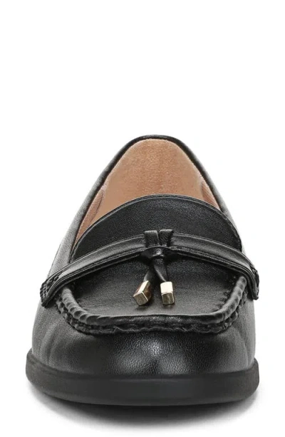 Lifestride Women's Malta 3 Round Toe Slip On Tassel Loafers In Black