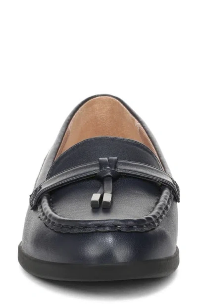 Lifestride Women's Malta 3 Round Toe Slip On Tassel Loafers In Blue