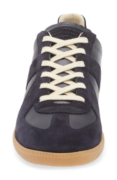 Maison Margiela Casual Low Top Sneakers With Suede Panels In Black