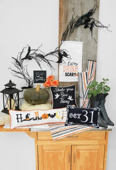 C & F Home C&f Home Gothic Script "oct 31" Halloween Small Petite Accent Pillow 8" X 12" In Black
