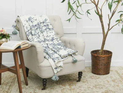 C & F Home C&f Home Esha Blue & White Damask Pattern Super Soft Cozy Accent Throw Blanket In White