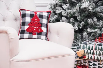 C & F Home C&f Home Christmas Franklin Farm Tree Tufted Plaid Accent Pillow, 12" X 12" In Black