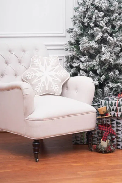 C & F Home C&f Home Snowflake Shaped Tufted Christmas Throw Pillow, 18" X 18" In Brown