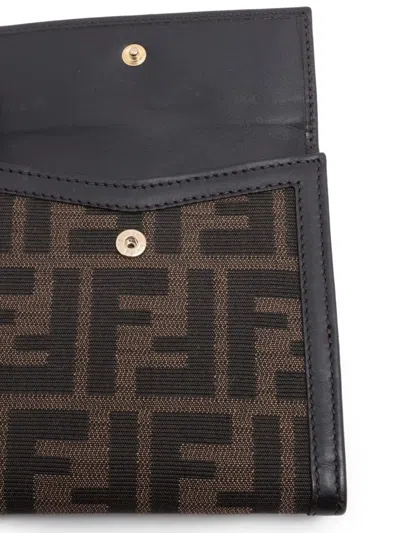 Pre-owned Fendi Zucca 钱包（2000年代典藏款） In Brown