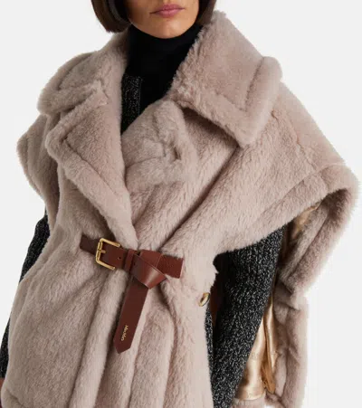 Max Mara Cape In Alpaca And Wool Teddy Fabric In Neutral
