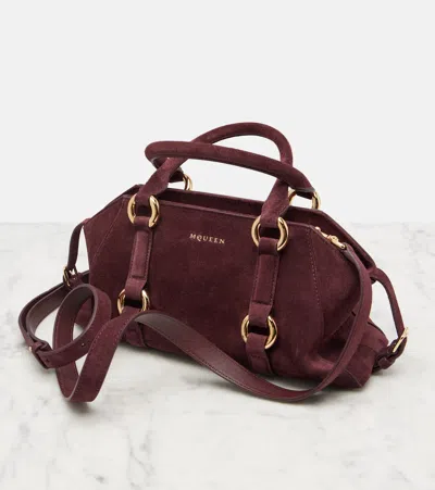 Alexander Mcqueen Farringdon Small Elongated Suede Shoulder Bag In Burgundy