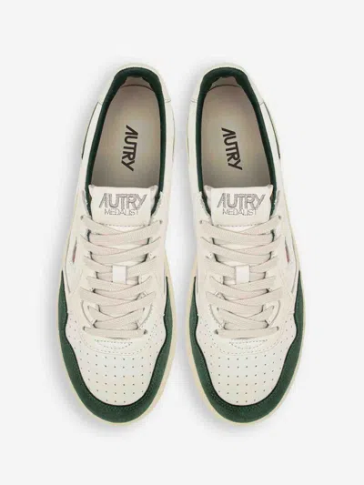 Autry Medalist Sneakers In Green