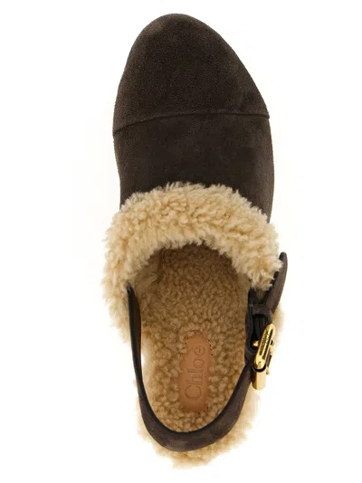 Chloé Jeannette Shearling-trimmed Suede Wedge Clogs In Brown