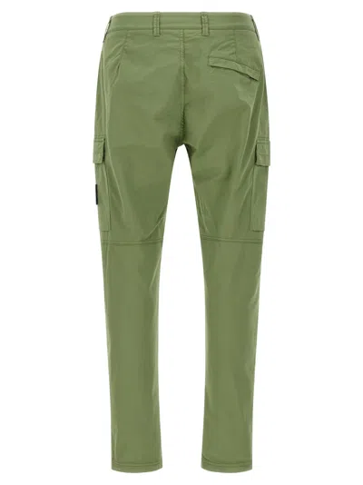 Stone Island Compass Patch Cargo Pants In Green