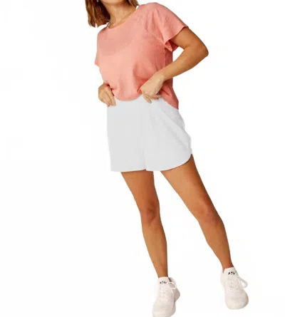 Beyond Yoga Signature High Low Cropped Tee In Indigo Heather In Multi